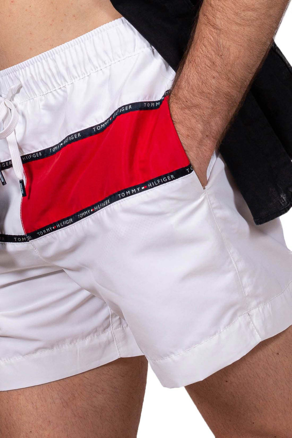 TOMMY HILFIGER - Miesten colorblock uimashortsit - Koko XL